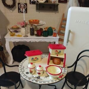 Vintage Style Kitchen Accessories